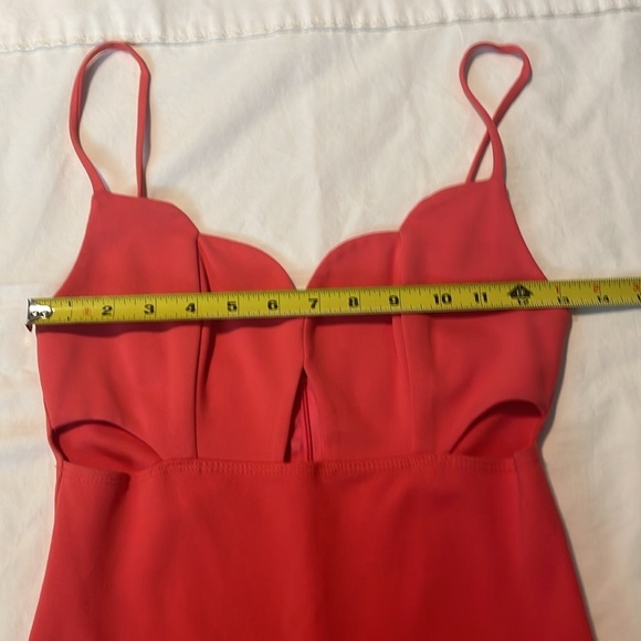 Love Culture Salmon Colored Scalloped Neckline Cut Out Dress. Small - Picture 5 of 9